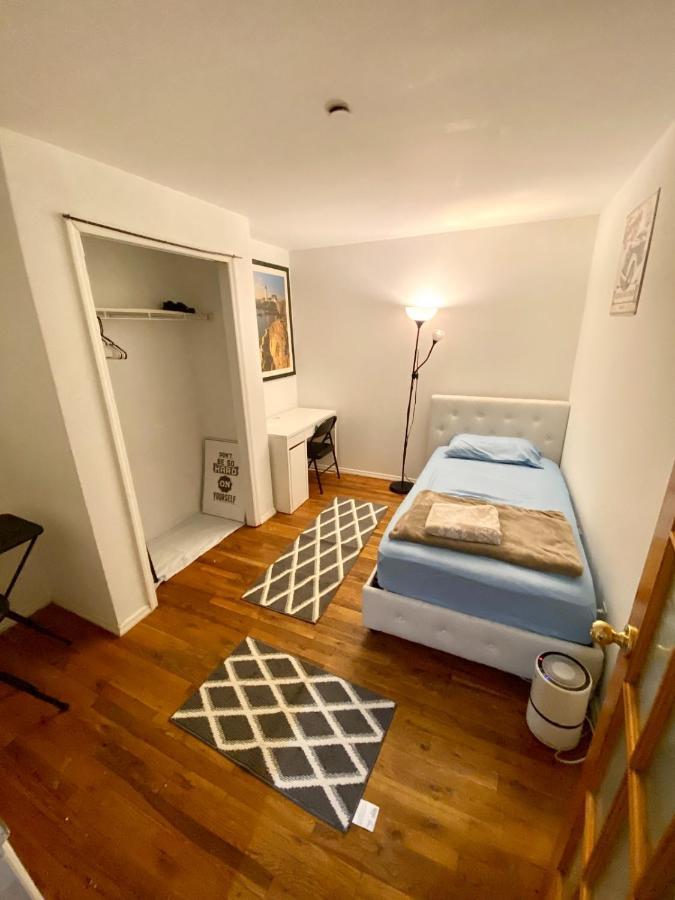 Private Room In Times Square New York Exterior photo